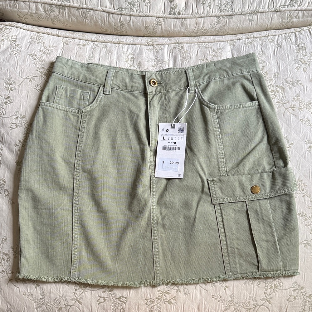 Zara NWT Army Green Mini Skirt
